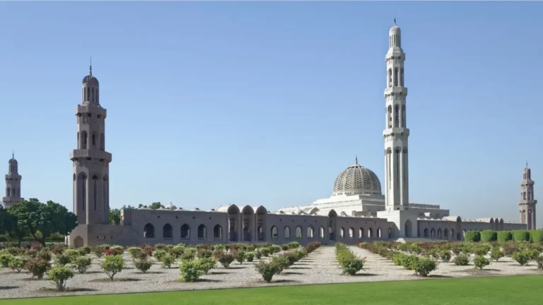 Sultan Qaboos Grand Mosque